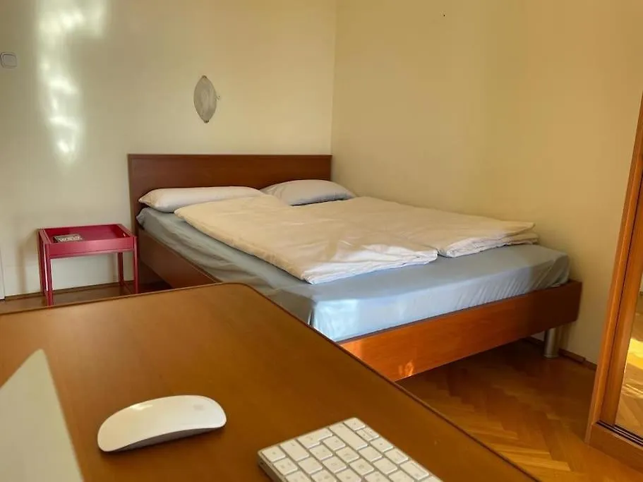 Grosszuegige 6-Personen Ferienwohnung In Kroatien Малинска 0*,
